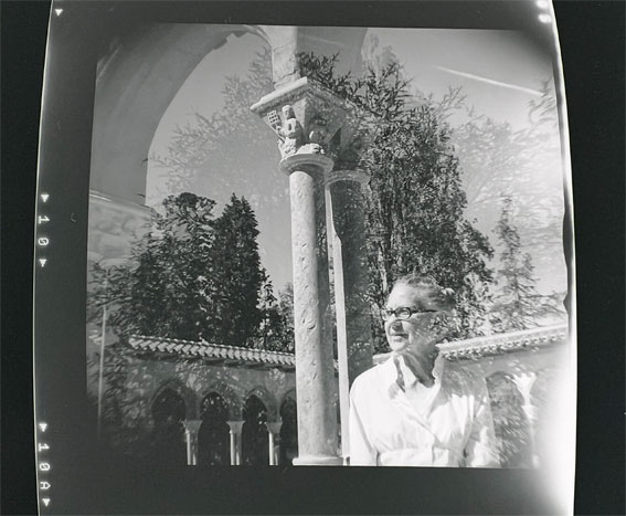 Jardin Massey Tarbes portrait, photo argentique noir et blanc